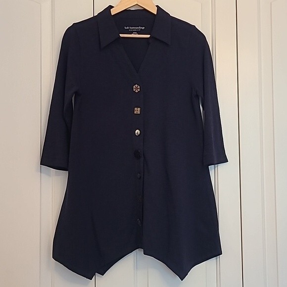 Soft Surroundings Danielle Button Down Asymmetrical Navy Tunic Top Blue Size XS - Picture 1 of 7